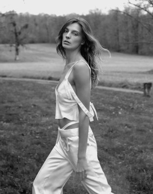 Daria Werbovy - phptoshoot for MARIE CLAIRE FRANCE