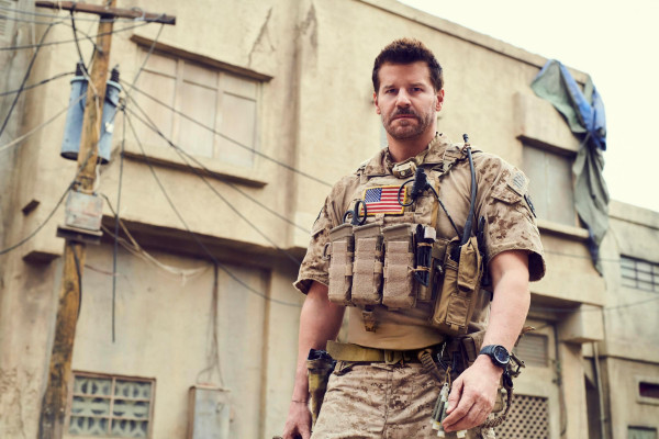 David Boreanaz - Seal Team (2017-2018) S1 Promo by Eric Ray Davidson 11/16/2017