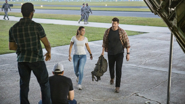 David Boreanaz - Seal Team (2017) 1x01 &#039;Tip Of The Spear&#039;