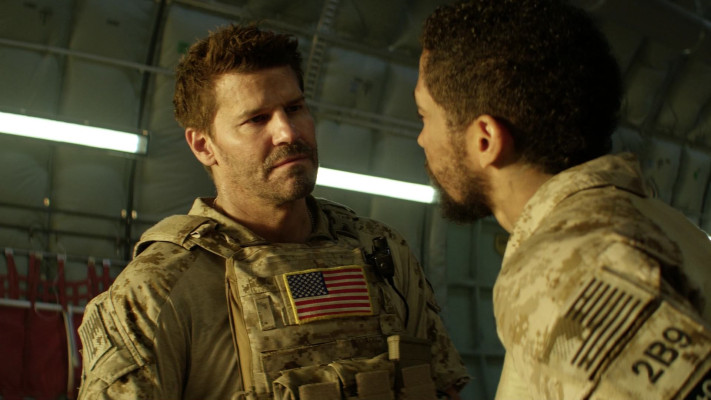 David Boreanaz - Seal Team (2017) 1x02 &#039;Other Lives&#039;