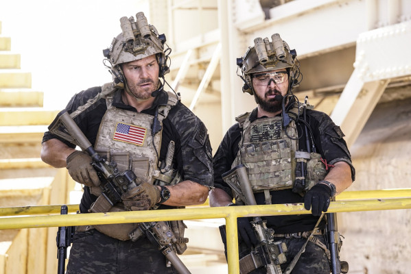 David Boreanaz - Seal Team (2018) 2x01 &#039;Fracture&#039;
