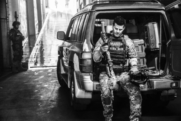 David Boreanaz - Seal Team (2018) 2x06 &#039;Hold What You Got&#039;