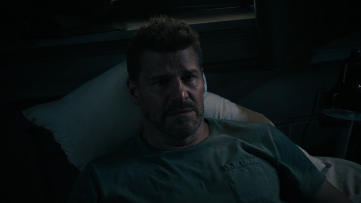 David Boreanaz - Seal Team (2019) 3x01 &#039;Welcome To The Refuge&#039;