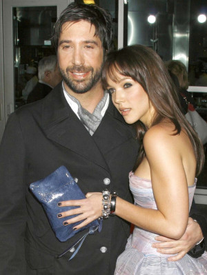 photo 3 in David Schwimmer gallery [id304361] 2010-10-15 00:00:00