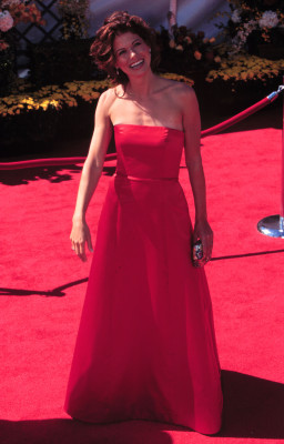 photo 5 in Debra Messing gallery [id6911] -0001-11-30 00:00:00