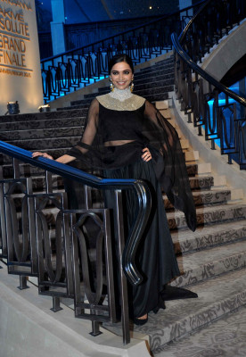 Deepika Padukone pic #838361