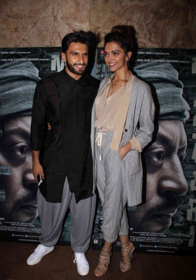 Deepika Padukone pic #925821