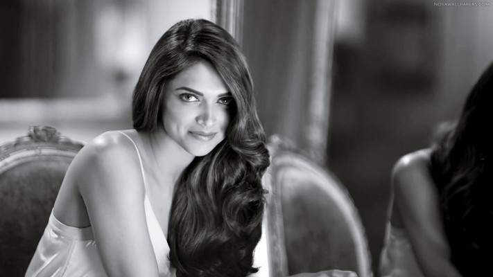 Deepika Padukone pic #869401