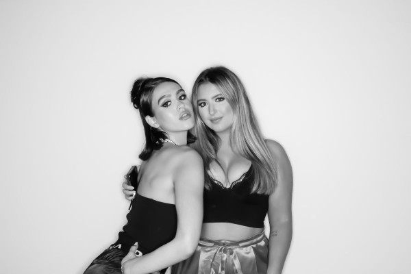 DELILAH and AMELIA HAMLIN – DNA Launch Party Photobooth 10/18/2019