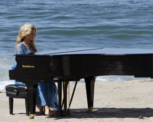 Delta Goodrem pic #165566
