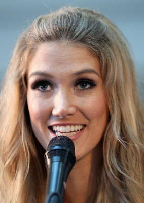 Delta Goodrem pic #499872