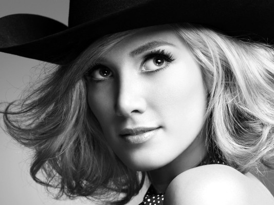 Delta Goodrem pic #122675
