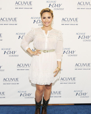 Demi Lovato pic #664584