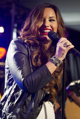 Demi Lovato pic #432132