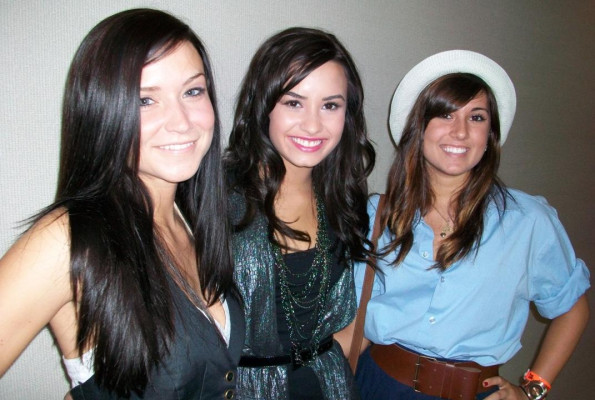 Demi Lovato pic #393400