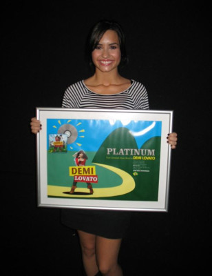 Demi Lovato pic #476196