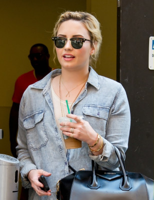 Demi Lovato pic #656184