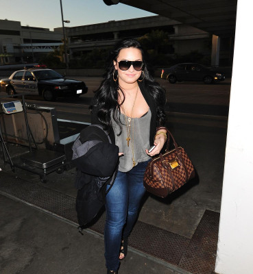 Demi Lovato pic #370935