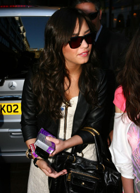 Demi Lovato pic #395051