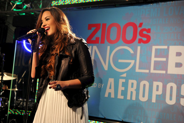 Demi Lovato pic #432125