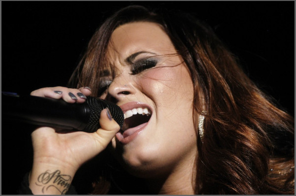 Demi Lovato pic #442337