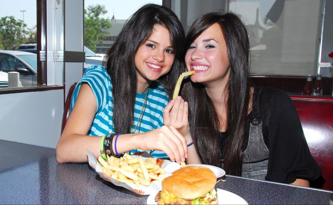Demi Lovato pic #448588