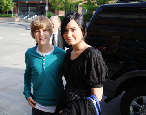 photo 19 in Lovato gallery [id216623] 2009-12-03 00:00:00