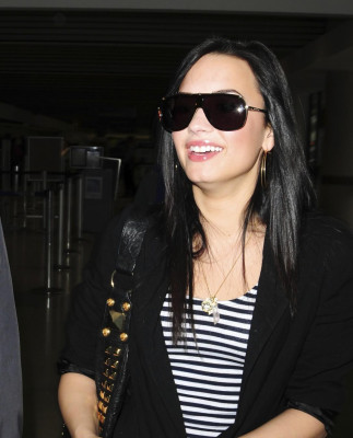 Demi Lovato pic #396966