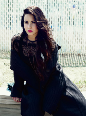 Demi Lovato pic #487540