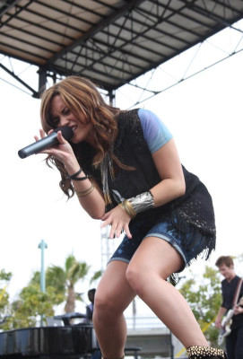 Demi Lovato pic #419493