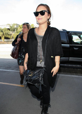 Demi Lovato pic #481189