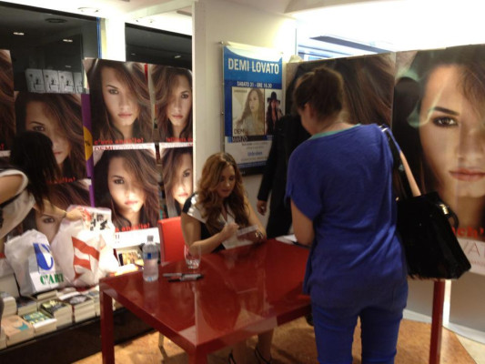 Demi Lovato pic #490540