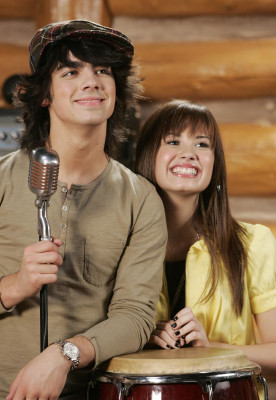 Demi Lovato pic #444110