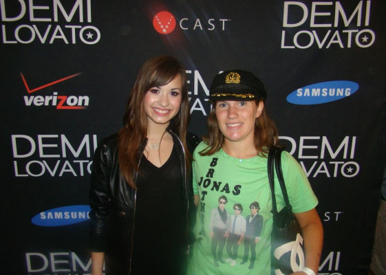 Demi Lovato pic #397553