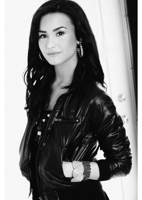 Demi Lovato pic #341420