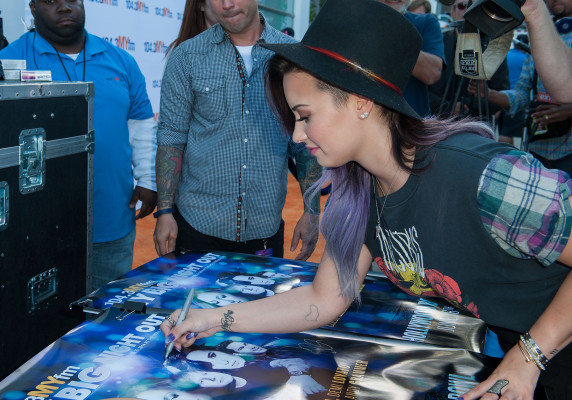 Demi Lovato pic #744297