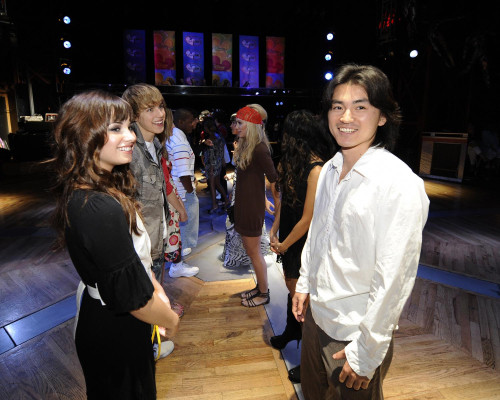 photo 20 in Demi Lovato gallery [id364631] 2011-02-28 00:00:00