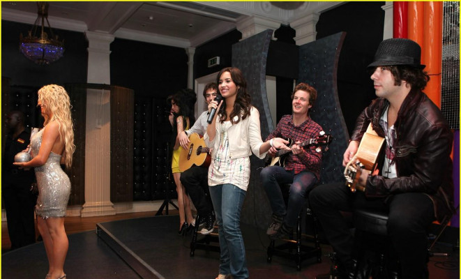 Demi Lovato pic #428369