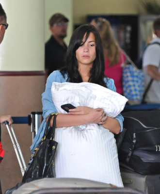Demi Lovato pic #368752