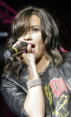 Demi Lovato pic #452553