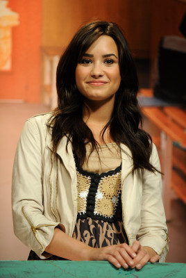 photo 4 in Demi Lovato gallery [id151063] 2009-04-22 00:00:00