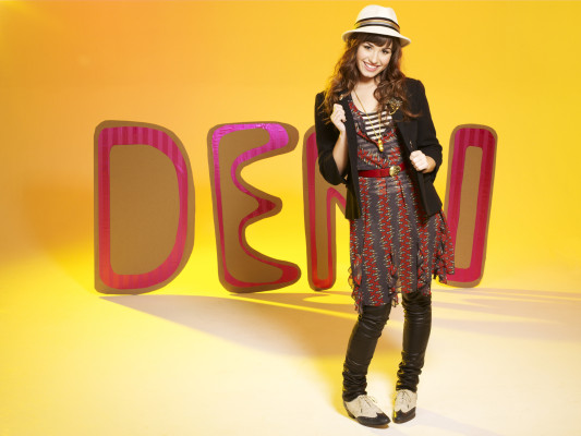 Demi Lovato pic #336772
