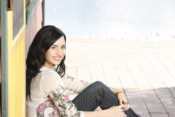 photo 22 in Lovato gallery [id272539] 2010-06-17 00:00:00