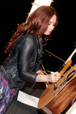 Demi Lovato pic #463965