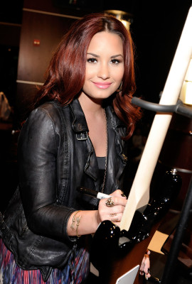 Demi Lovato pic #463964
