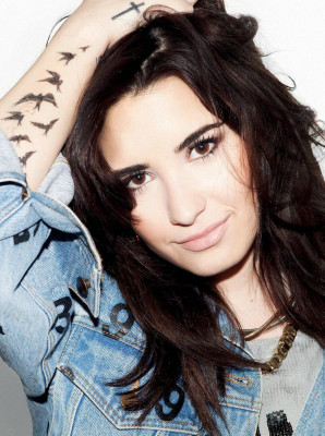 Demi Lovato pic #642003
