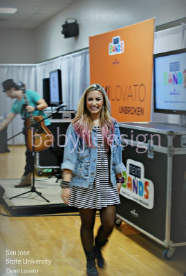 Demi Lovato pic #537767