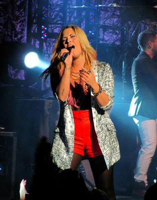 Demi Lovato pic #527837