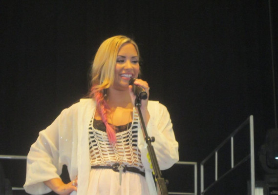 Demi Lovato pic #532484