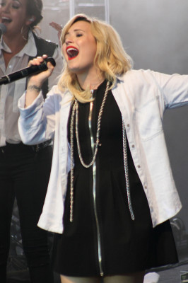 Demi Lovato pic #652320